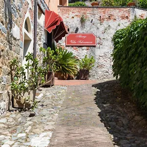 Couette-café Salvarezza, Noli